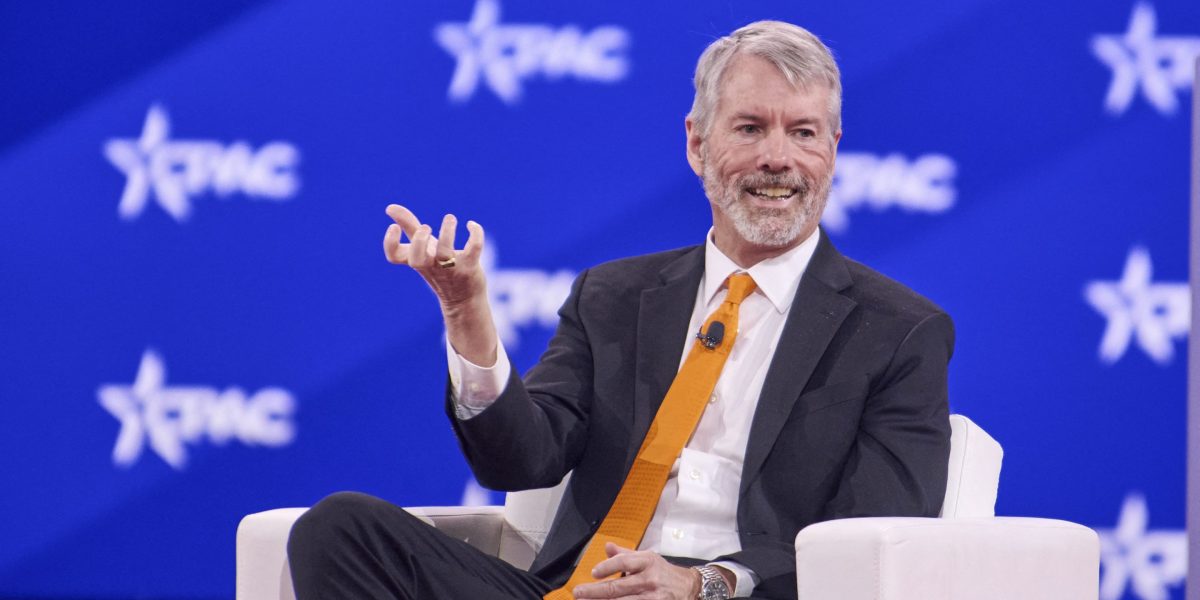 Strategi Membeli Bitcoin Senilai ,3 Miliar dengan Mayoritas Saham Biasa