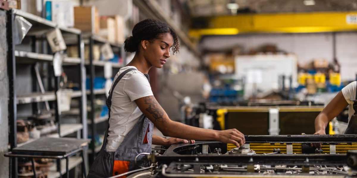 Waymo co-CEO insists its robotaxis aren’t eliminating human jobs because real people will still be needed to change tires and calibrate the sensors Waymo co-CEO insists its robotaxis aren’t eliminating human jobs because real people will still be needed to change tires and calibrate the sensors