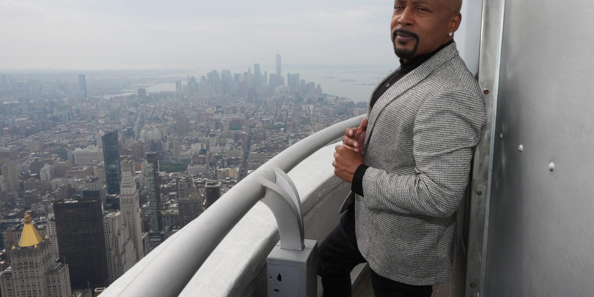 From thyroid cancer to 40‑hour fasts: Inside Daymond John’s biohacking routine