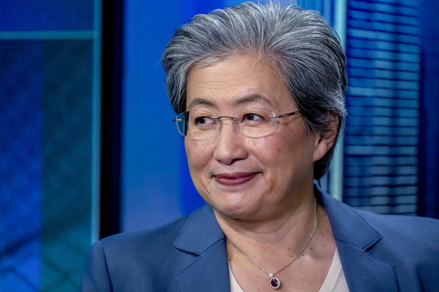 Billionaire chipmaker CEO Lisa Su holds meetings on weekends and sends feedback after midnight because leaders aren’t born: ‘They’re trained’ 