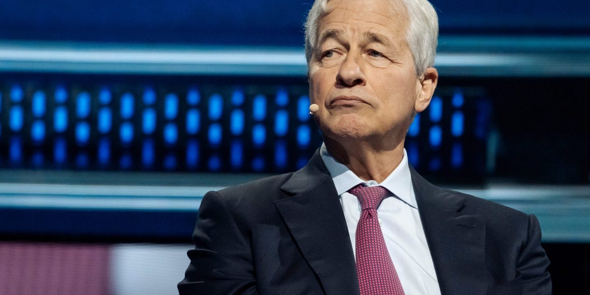 Jamie Dimon says the American Dream is 'slipping out of reach'—and JPMorgan is spending billions to fix it | Fortune