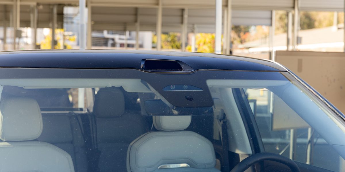 Uber is betting $1.25 billion on Rivian to build a fleet of 50,000 robotaxis | Fortune