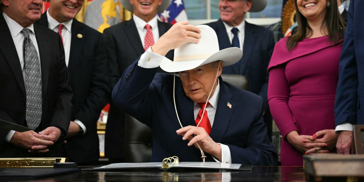 Trump moves to shield farmers rattled by tariffs and war. But the U.S. is already doling out $10B to near-millionaires and even billionaire farmers | Fortune