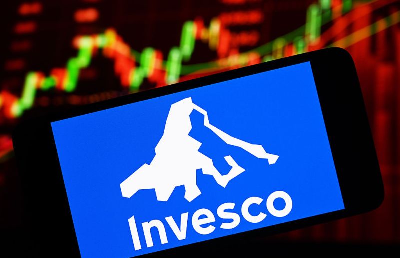 Invesco takes over Superstate’s $900 million T-bill fund as Wall Street accelerates tokenization push