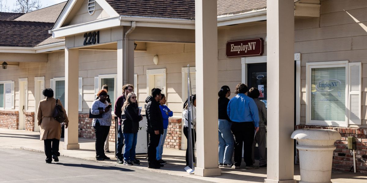 La interrupción del trabajo de la IA podría ser más complicada porque casi el 75% no solicitó prestaciones por desempleo.