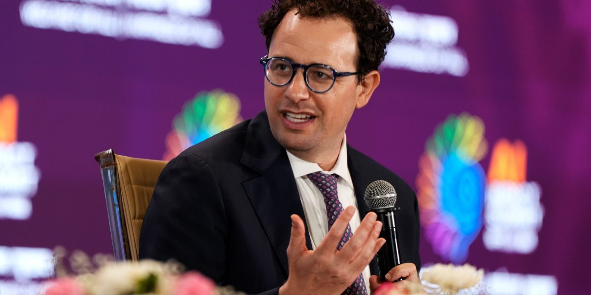 CEO Anthropic Minta Maaf atas Bocornya Memo yang Sebut Staf OpenAI ‘Mudah Tertipu’, Konfirmasi Penetapan Risiko