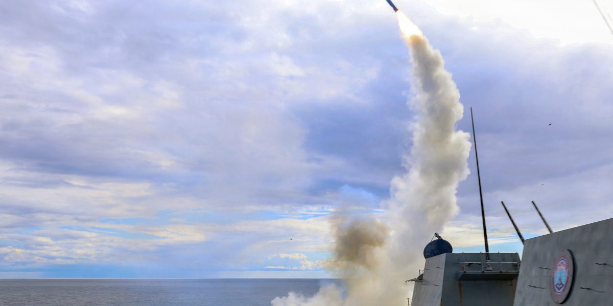 Los ataques de Trump contra Irán y un nuevo tipo de guerra con inteligencia artificial significan que la bomba podría caer más rápido de lo esperado.