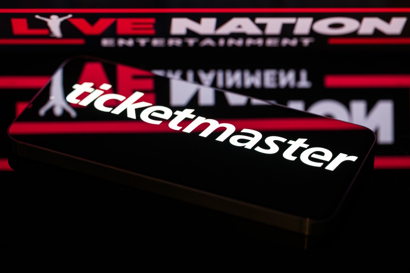 DOJ strikes tentative Ticketmaster settlement as states break away to keep fighting Live Nation