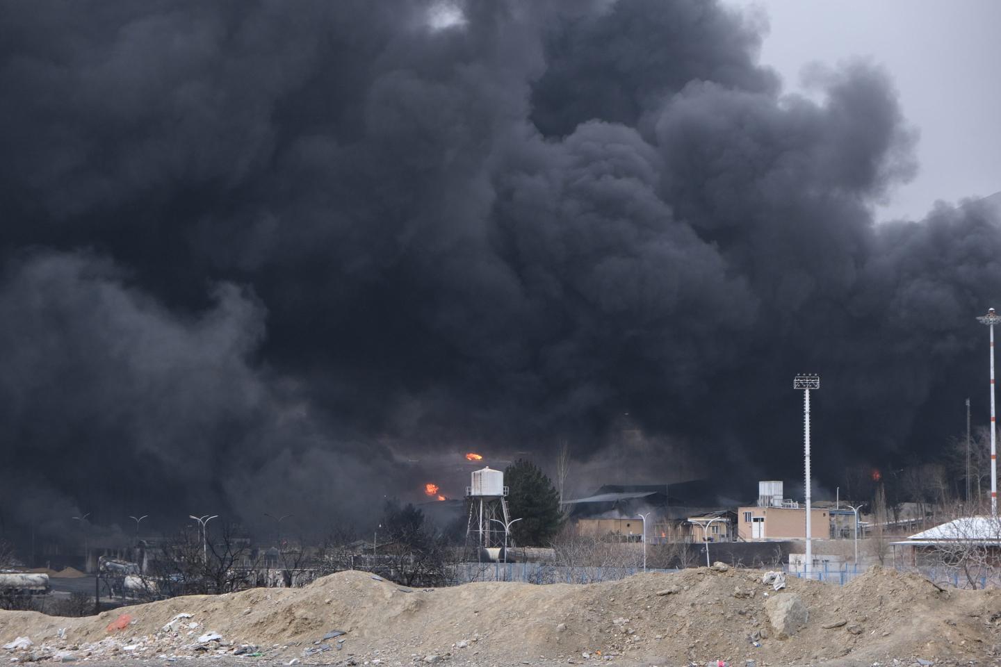 Oil prices soar past $110 while Dow futures sink 1,000 points as Iran war spirals into worst-case fears and U.S. eyes Special Forces mission