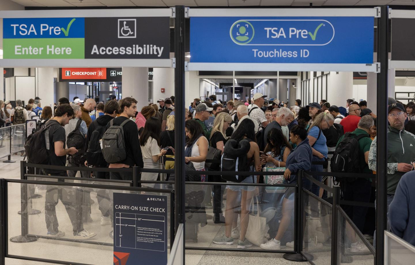 long lines TSA