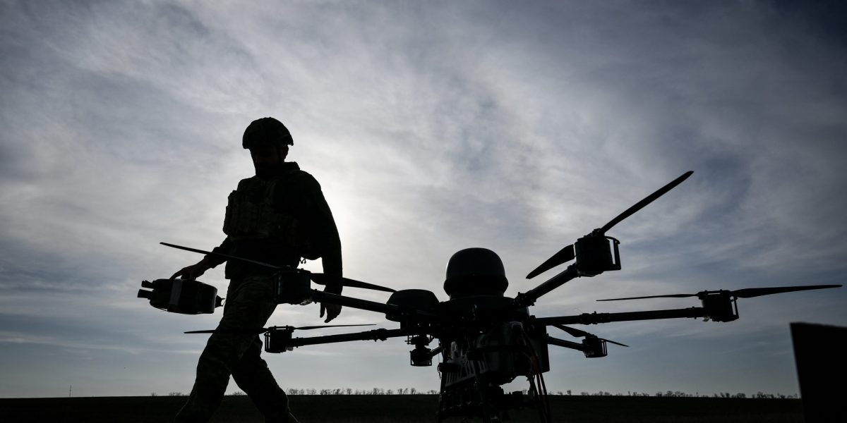 The Iran and Ukraine wars are converging as combatants increasingly overlap, but 'we are still not at a true world war' | Fortune