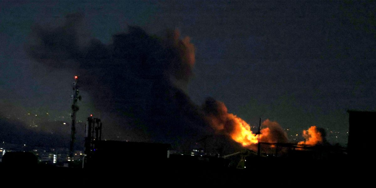 Tehran briefly loses power after strikes as peace push ramps up | Fortune