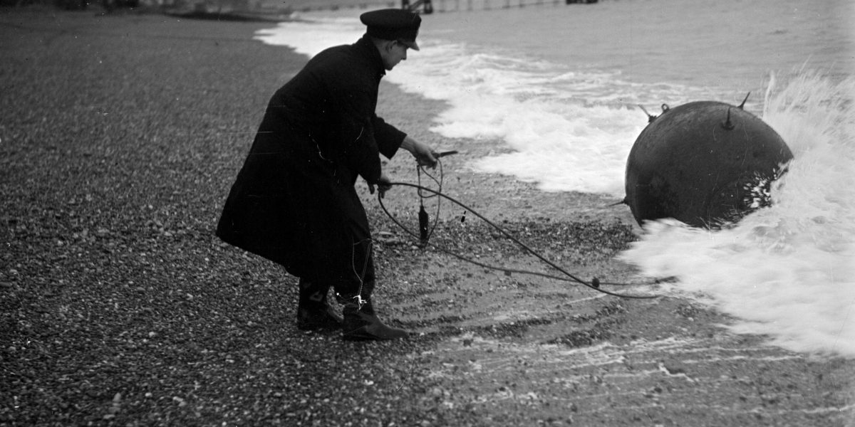 Senjata Paling Bodoh Iran Kini Menyandera Perekonomian Global