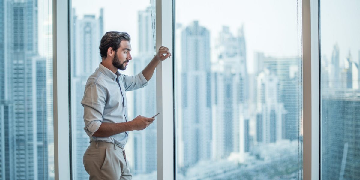 Workers around the world are scared. A massive new survey shows just how much | Fortune