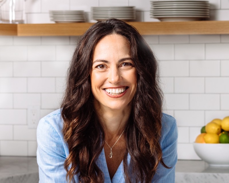 The founder of $100M brand Late July and Nixie started selling $1 cookies at 12 and learned the snack trade from the founder of Cape Cod chips—her dad