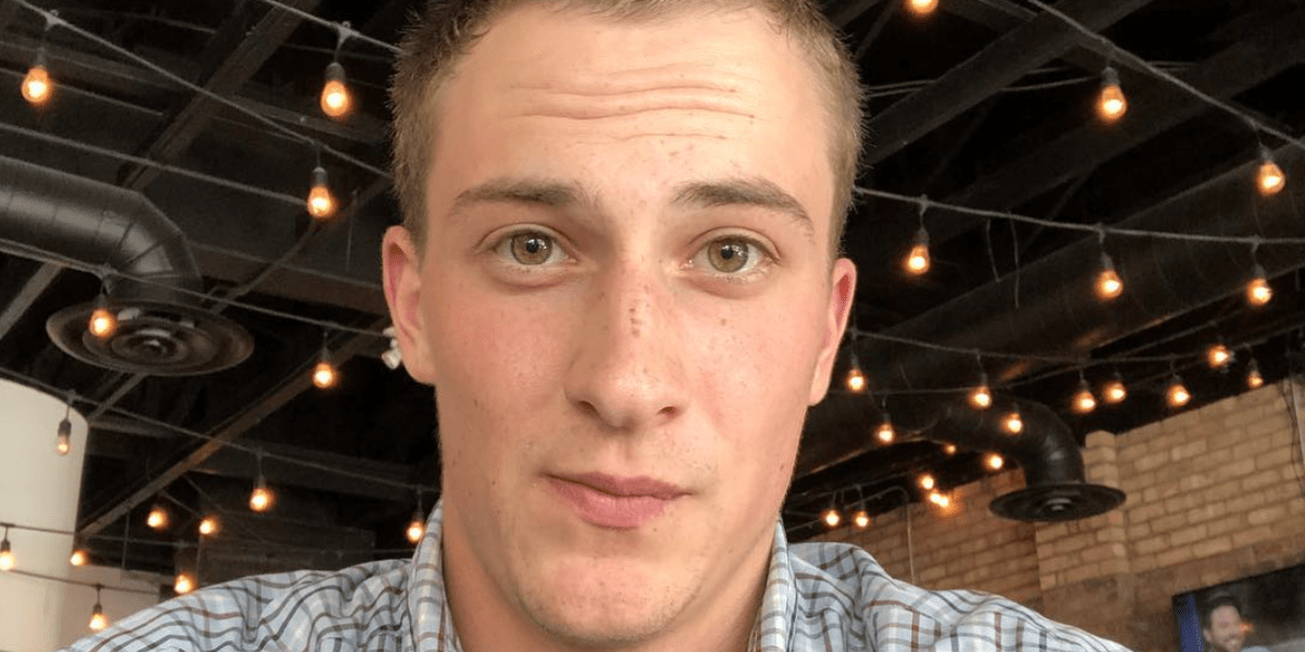 This high school dropout was cleaning offices for $14 an hour before he used AI to build a $1 million business | Fortune