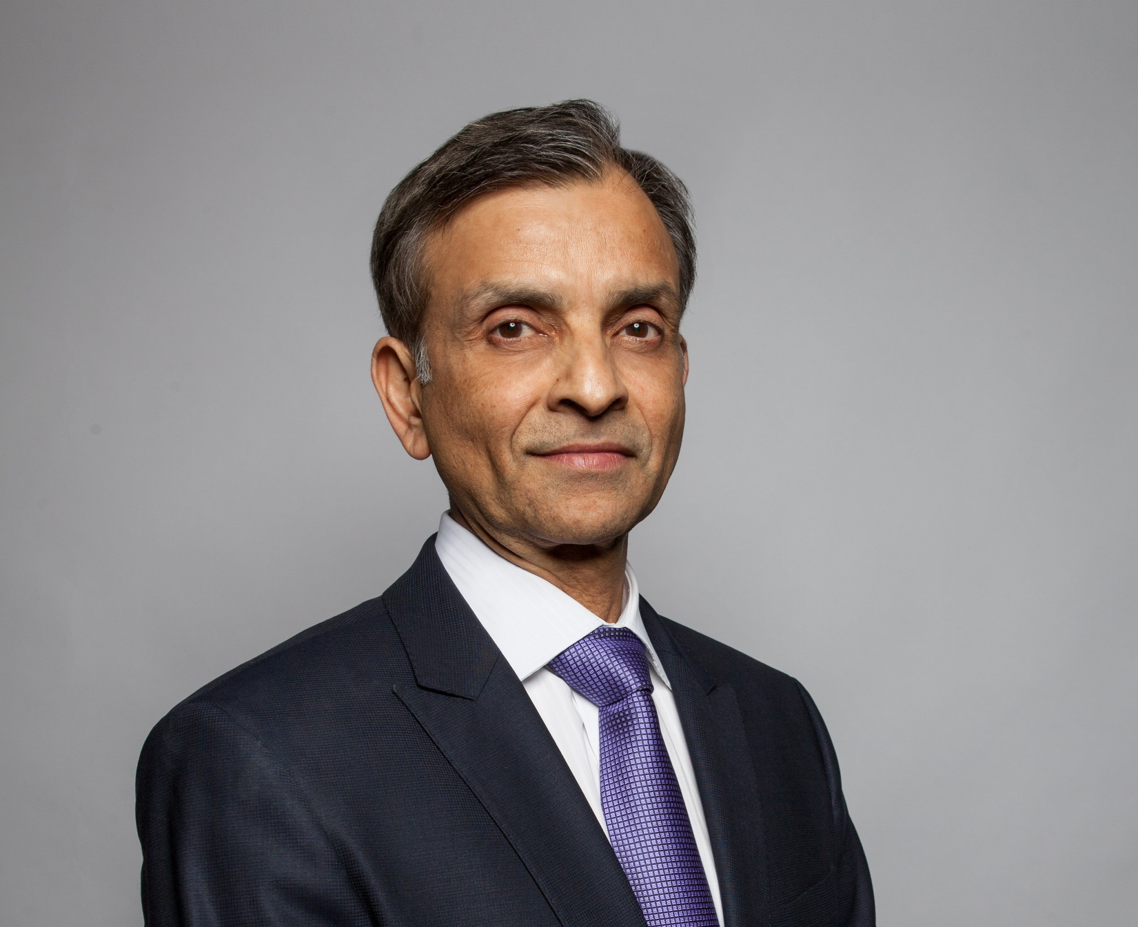 fortune.com - Vivek Ranadive - The U.S. is winning the AI chatbot war - and losing the one that actually matters
