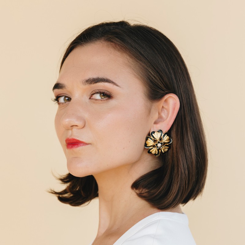 Gen Alpha can’t write emails to grandma without ChatGPT. It’s time for a ‘Digital Harm Tax’