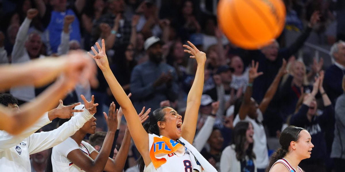 Connecticut furniture standby Jordan's Furniture offers $50 million of refunds to the whole state depending on March Madness | Fortune