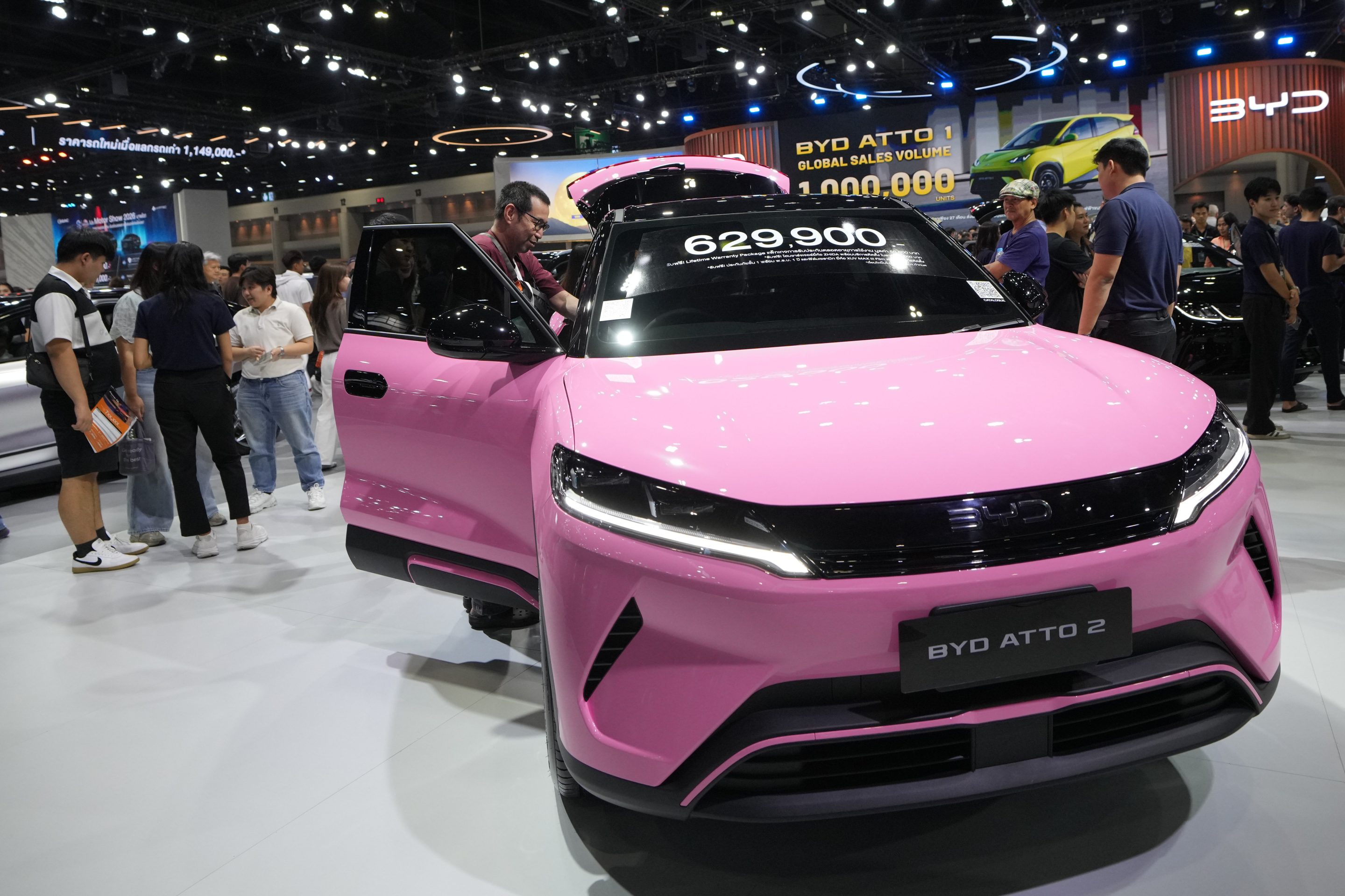 fortune.com - Chan Ho-Him - Trump's gift to China: a booming market for cheap, state-of-the-art EVs amid the Iran War