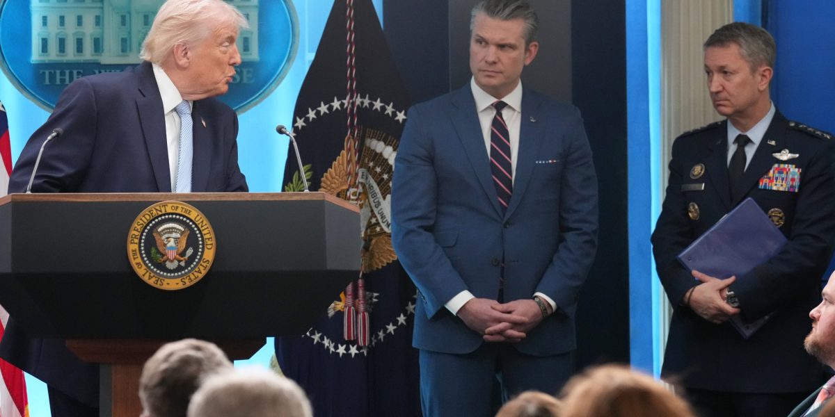 'I'd love to keep that a secret, Mr. President': Trump's boasts about Iran rescue flummox top advisors | Fortune