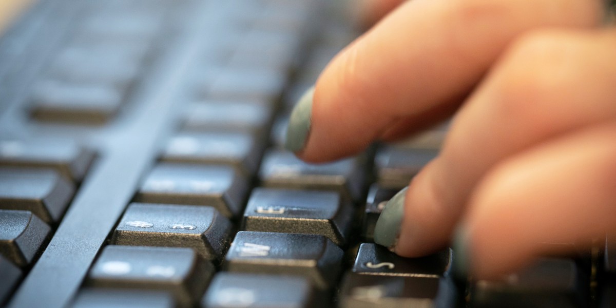 'I don't need help': Meet some of the AI resisters who smell their own extinction | Fortune