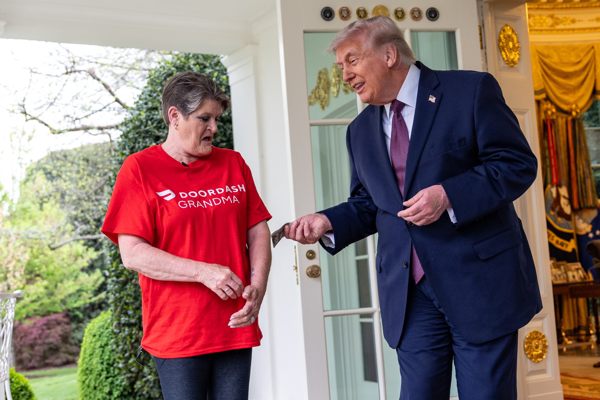 Trump Tips DoorDash Driver $100 to Promote New Tax Law