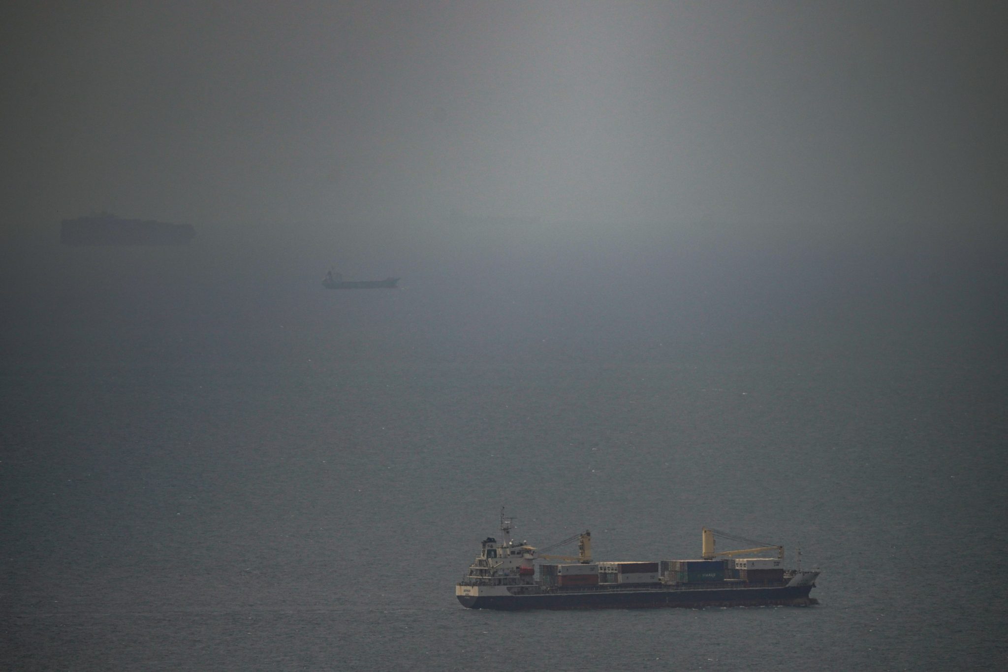 Iran fires on 3 ships in Strait of Hormuz amid supposedly indefinite cease-fire