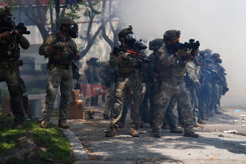 Federal appeals court blocks California law requiring federal agents to wear badges or ID because it ‘attempts to directly regulate the U.S.’