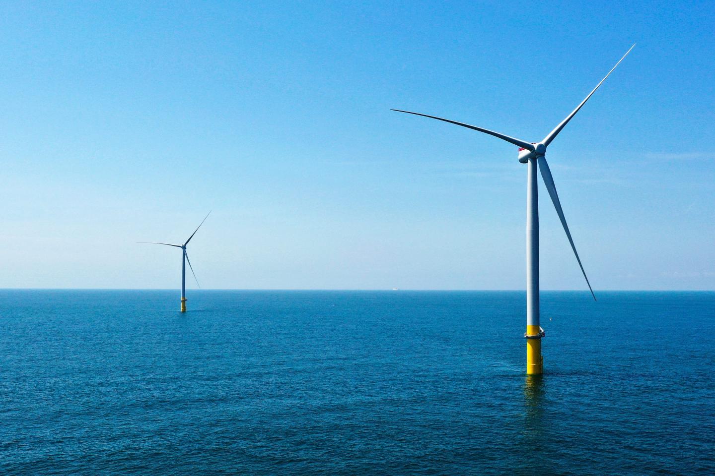 Trump’s hatred for ‘windmills’ threatens Republicans in coastal Virginia who now face more political peril after the state’s redistricting vote