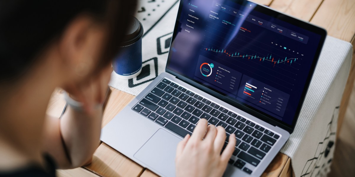 More people are using AI to manage their money— but they won’t let it make decisions alone | Fortune