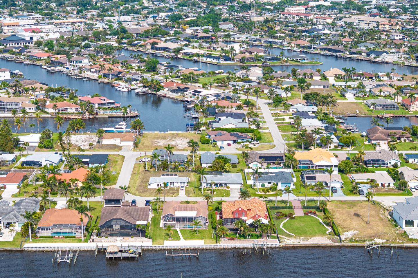 Drone angle view of waterfront homes on Cape Coral, Florida