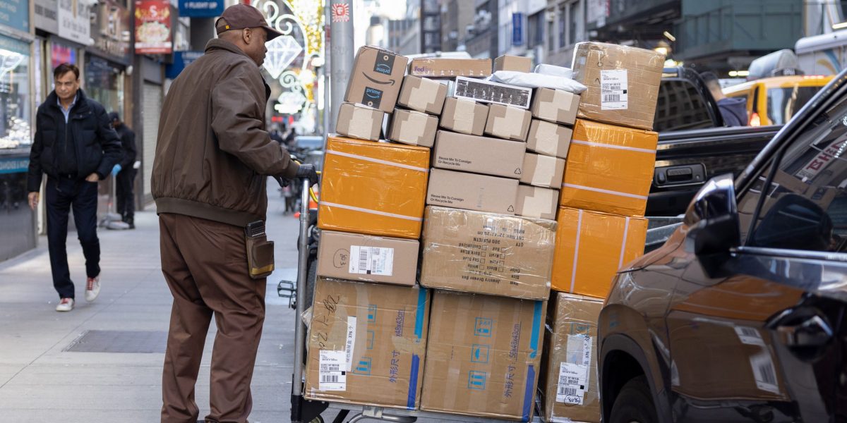FedEx and UPS are pledging to give their tariff refunds back to consumers, and the sum will likely top $5 billion