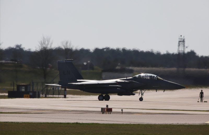U.S. military continues frantic search for missing F-15 airman shot down over Iran, while Tehran calls on public to find ‘enemy pilot’