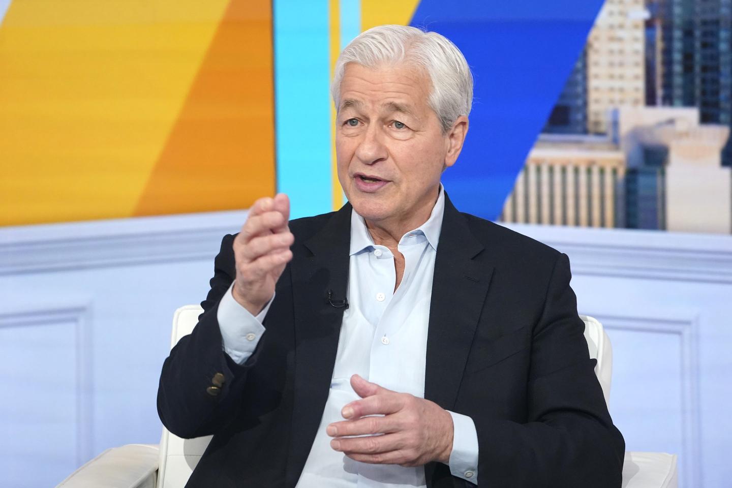 Jamie Dimon says the best teams work like Navy SEALs, not sprawling ‘flat’ corporations