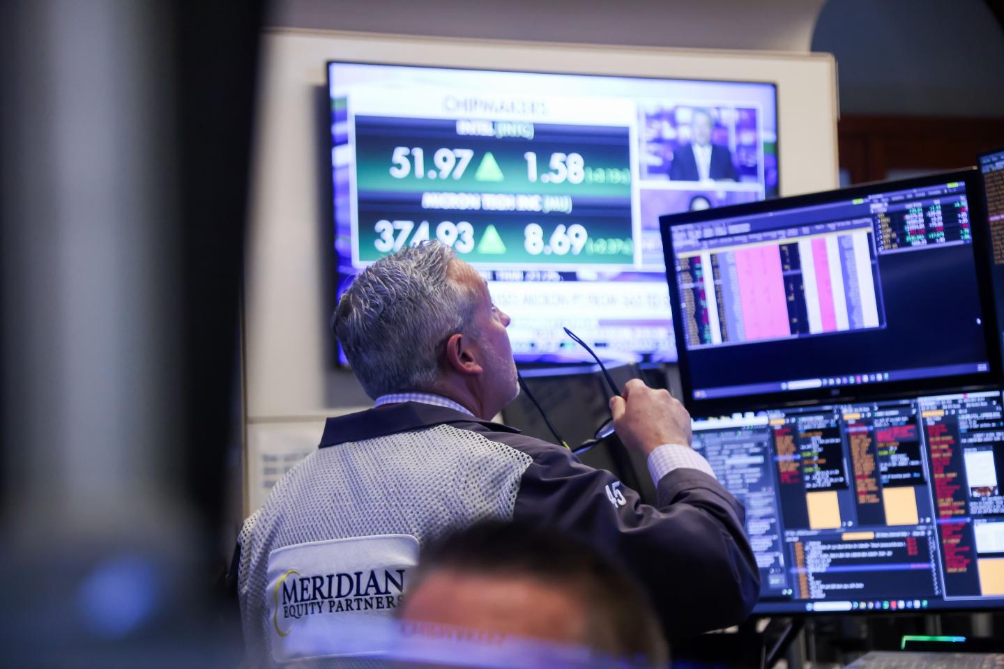 The AI trade is over. Top Wall Street analysts say the AI opportunity might be just starting