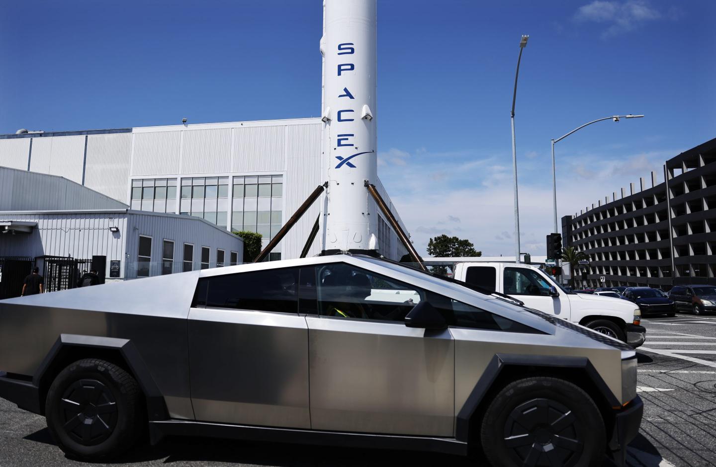 Cybertruck parked in front of the SpaceX office