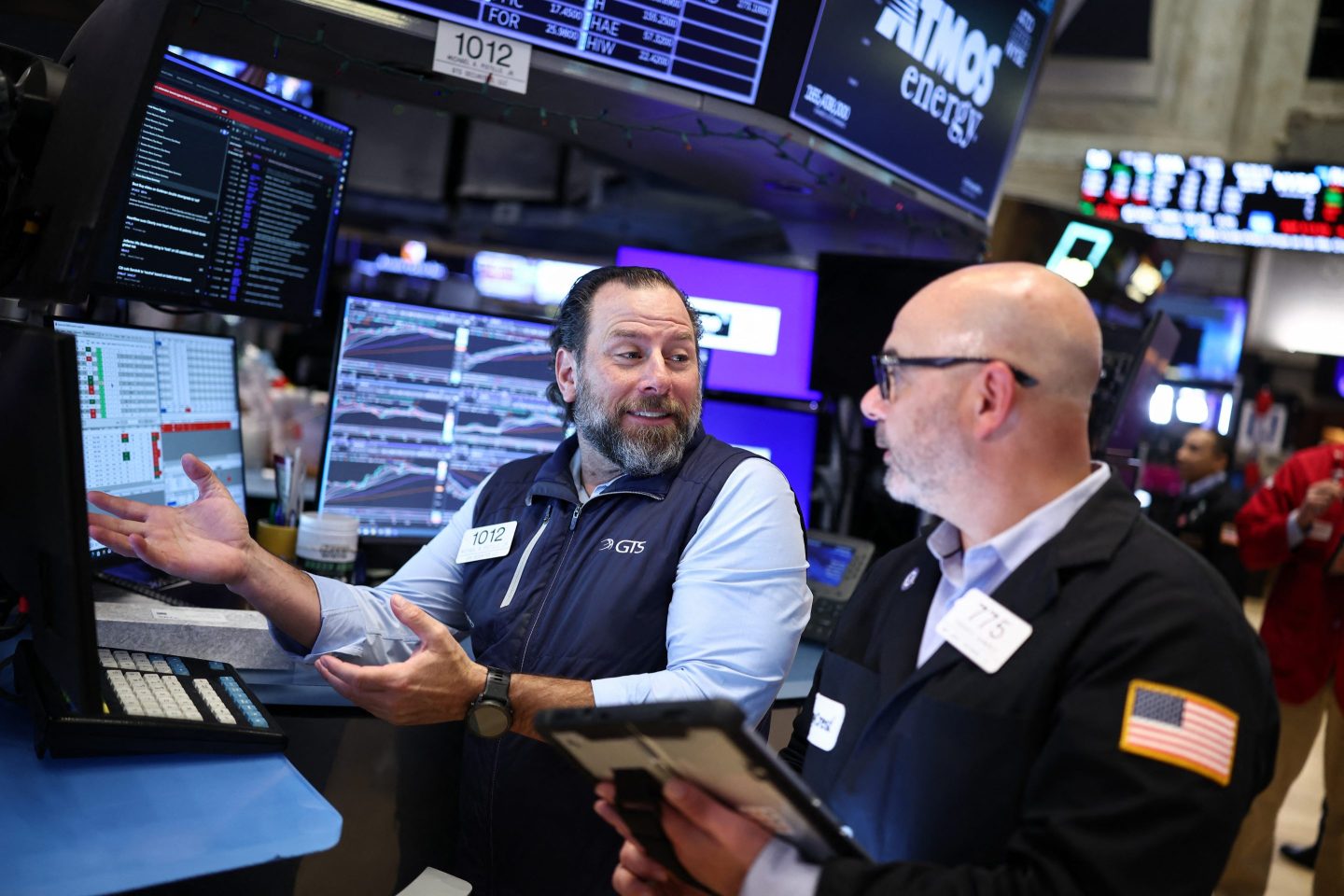 broker