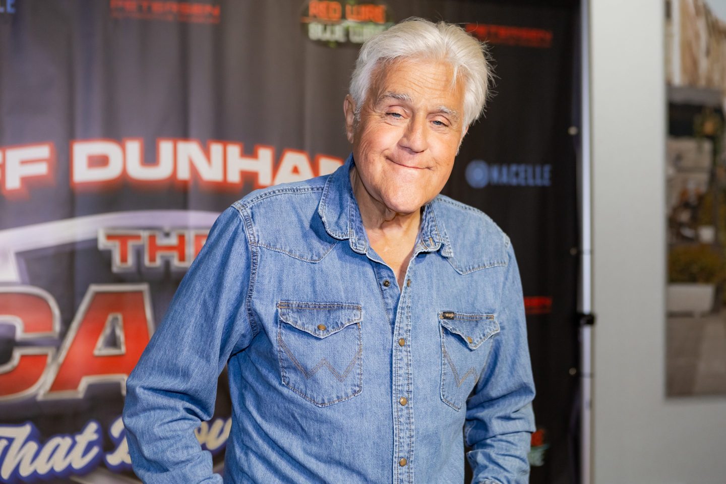 Jay Leno hypes up Burbank Airport bond sale to muni investors