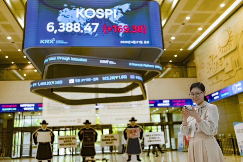 Global investors are shrugging off Iran worries and returning to markets in Asia, the ‘backbone of the whole AI value chain’