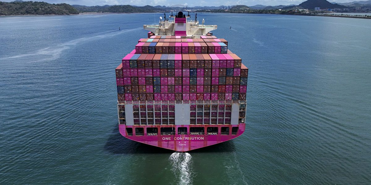 Companies Pay Up to  Million to Cross Panama Canal Amid Strait of Hormuz Closure