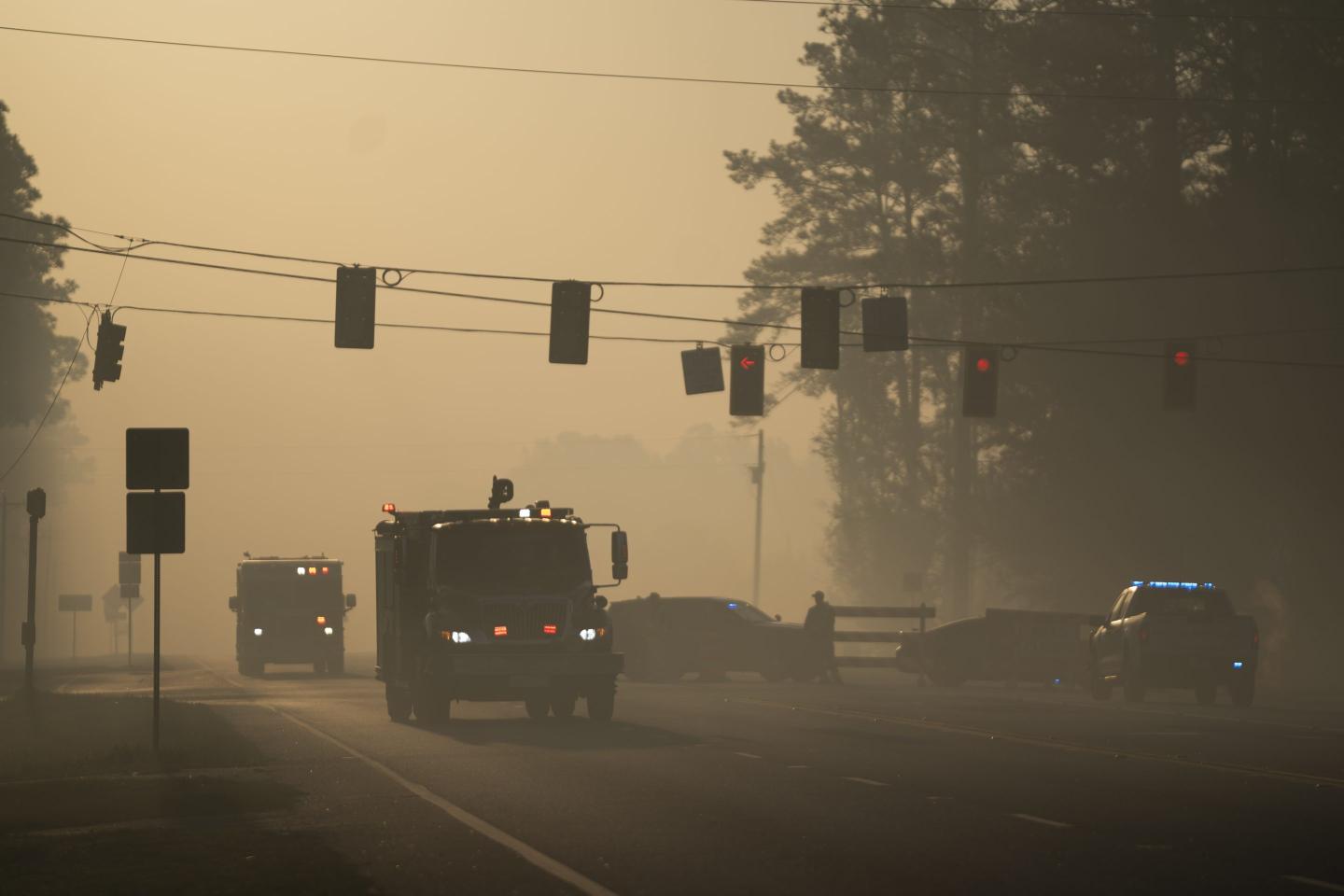 Heavy smoke from the Highway 82 Fire in Georgia.