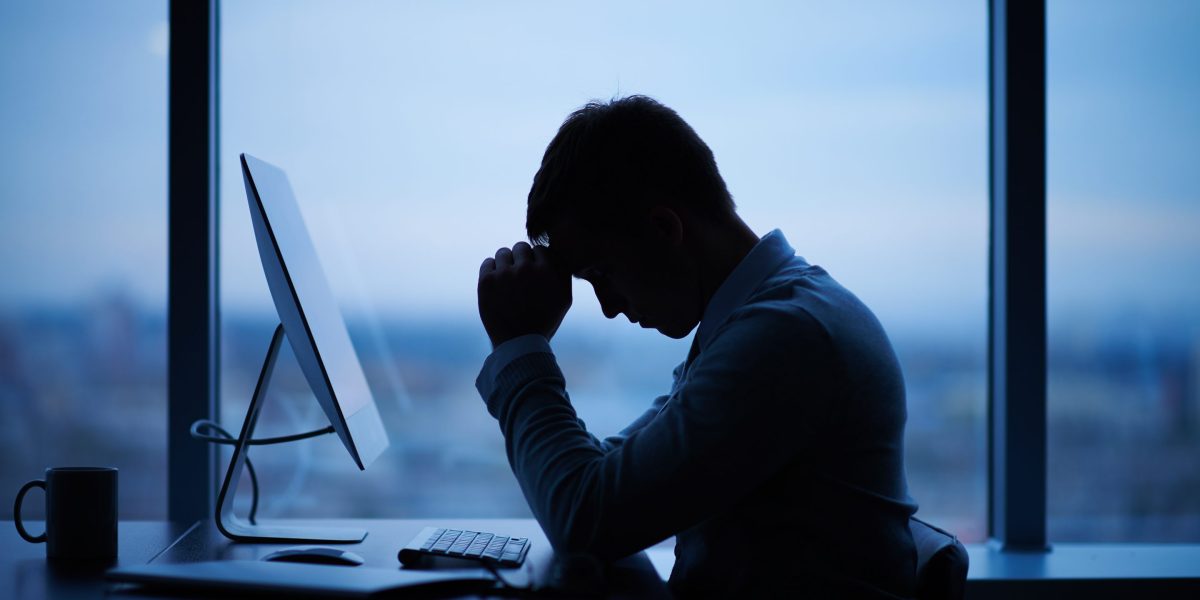 Your job can actually kill you: More than 840,000 people die annually from health conditions linked to work stress, ILO report says