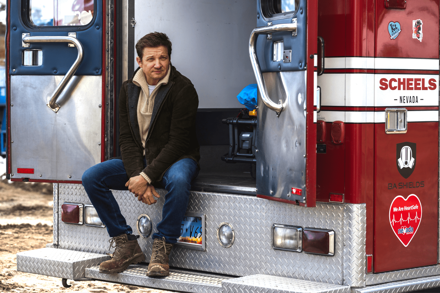 Jeremy Renner and ambulance