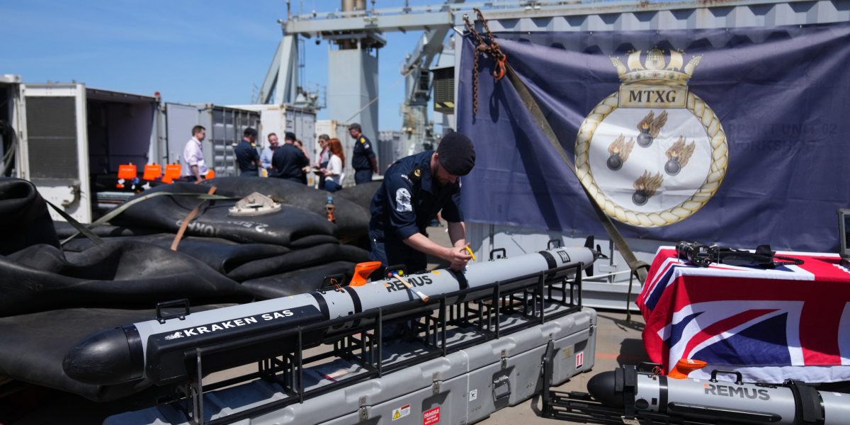 Britain's navy is preparing to clear mines in the Strait of Hormuz - but only once a U.S.-Iran peace agreement is reached | Fortune