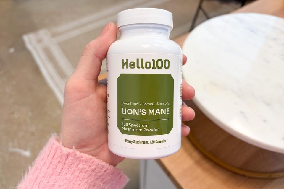 Hello100 as best lion's mane supplement