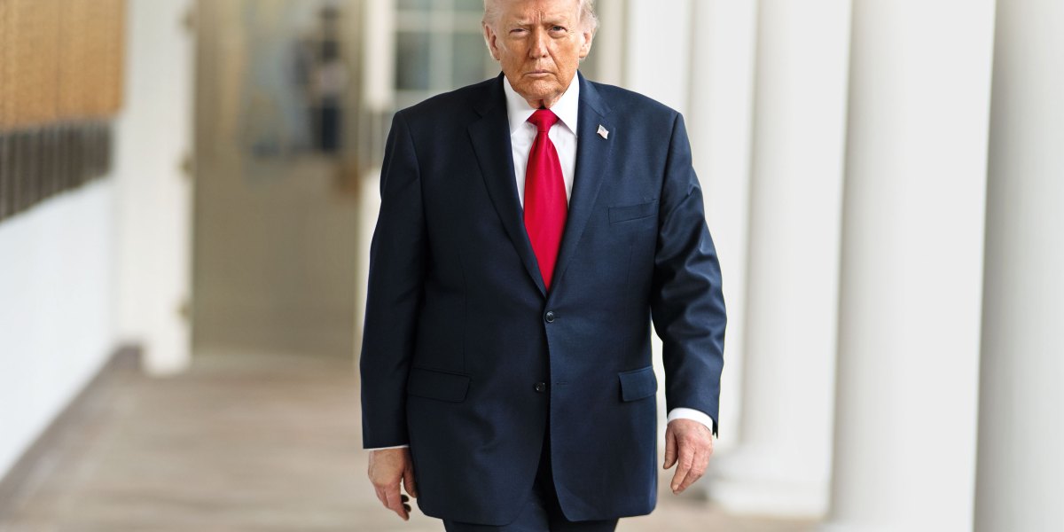 Wawancara Presiden Trump: Satu Jam di Ruang Oval Bersama CEO Utama