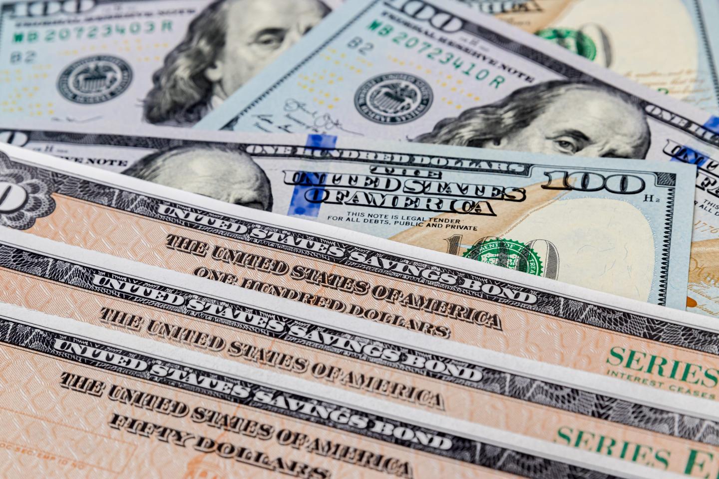 The top foreign holders of U.S. debt may soon dump Treasury bonds and bring their money back home, potentially spiking borrowing costs