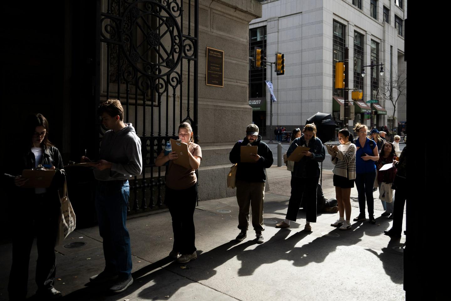 voters in line
