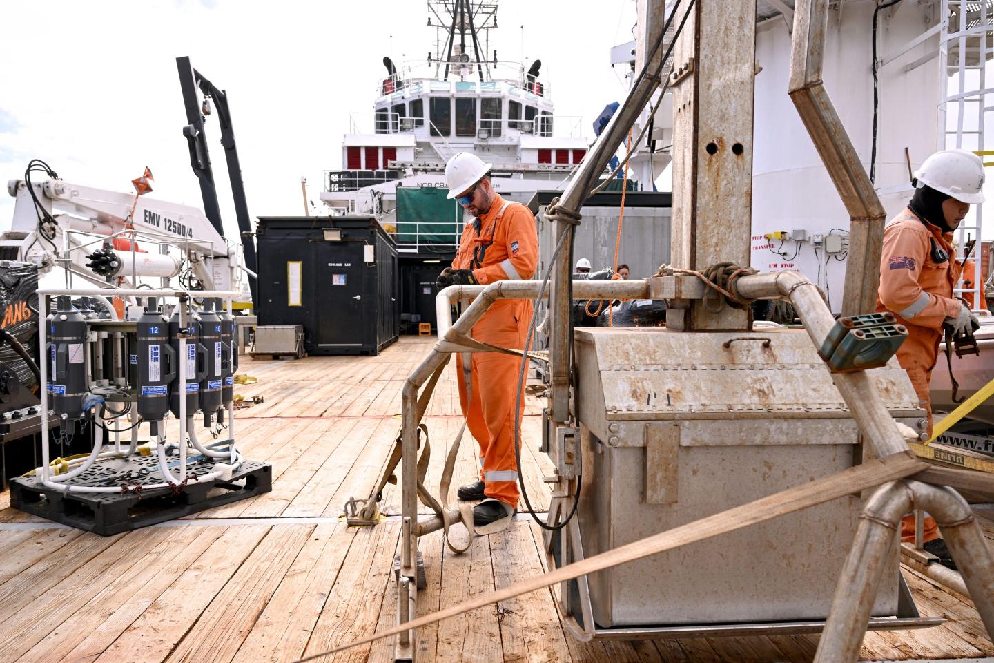 deep-sea mining equipment